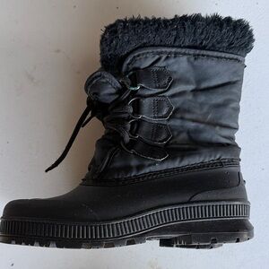 Sorel Black Snow Boots with Strap Design